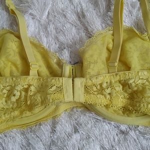 Gilligan & O'Malley Intimates & Sleepwear - Yellow lace bra Gilligan & O'Malley Intimates & Sleepwear - Yellow lace bra
